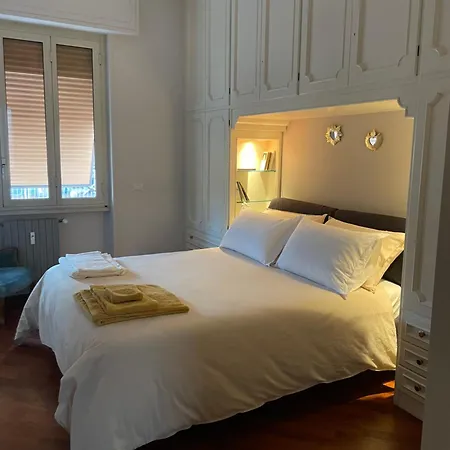 Attico Con Terrazza A Due Passi Dal Parco Apartamento