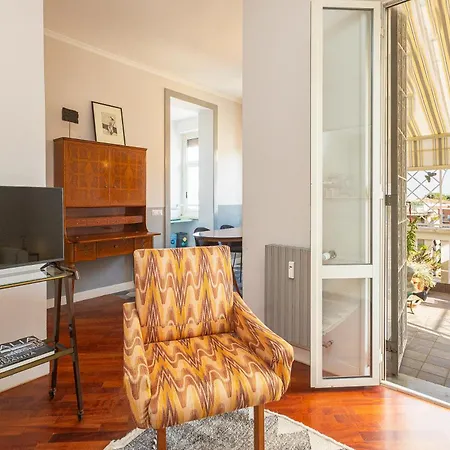 Francesco Terrace By In Apartment *