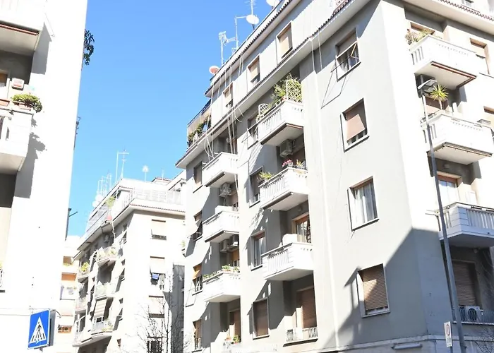 Attico Con Terrazza A Due Passi Dal Parco Apartman